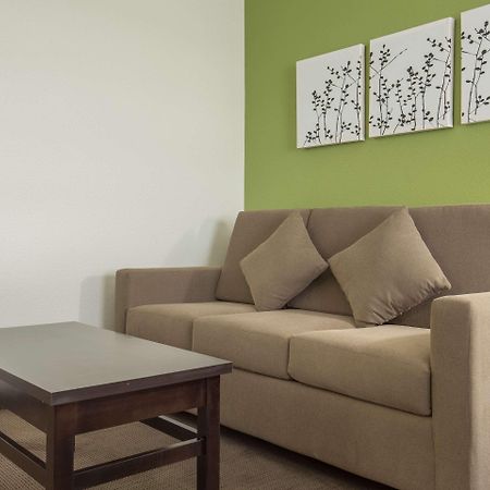 Sleep Inn & Suites Ингълсайд Екстериор снимка