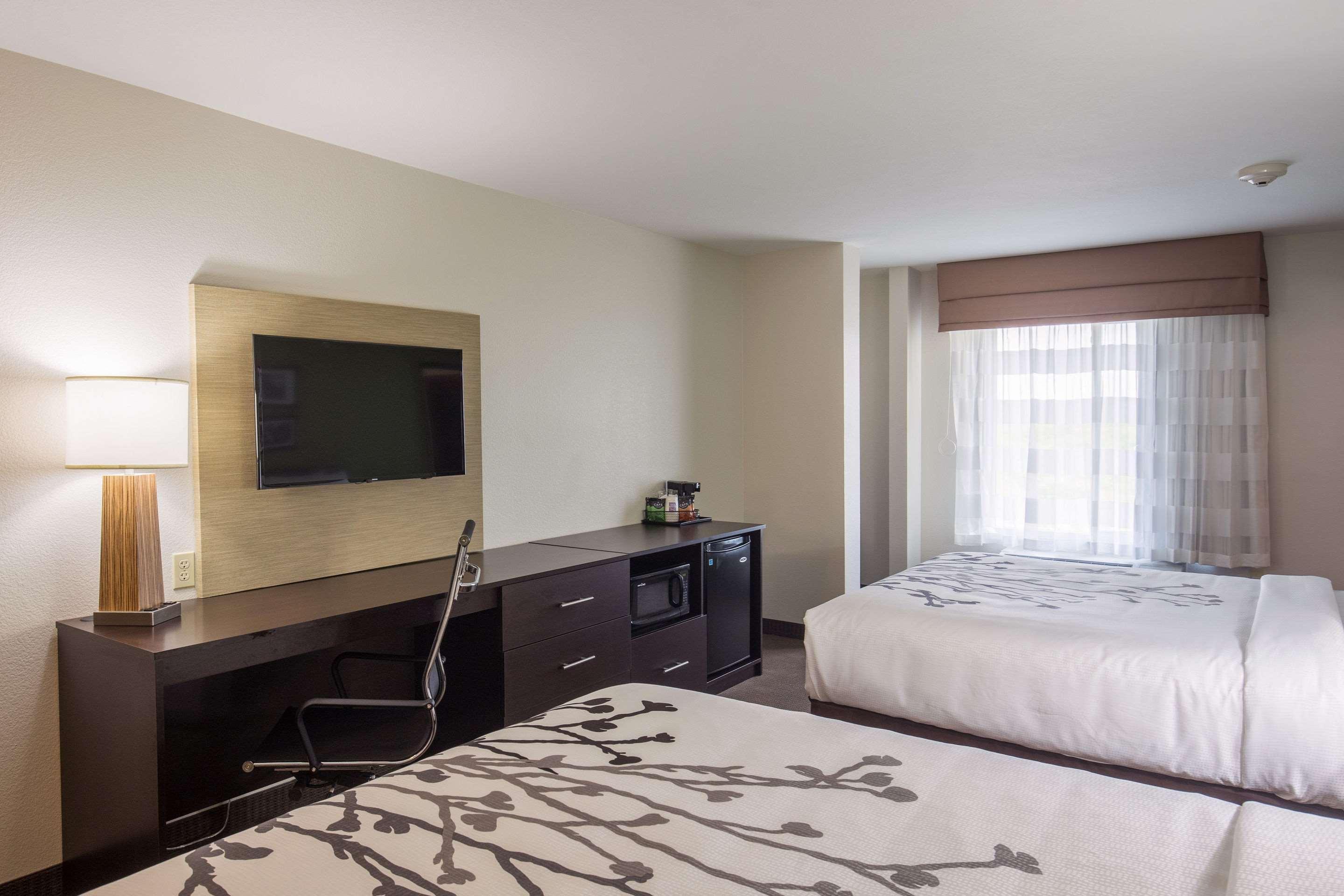 Sleep Inn & Suites Ингълсайд Екстериор снимка