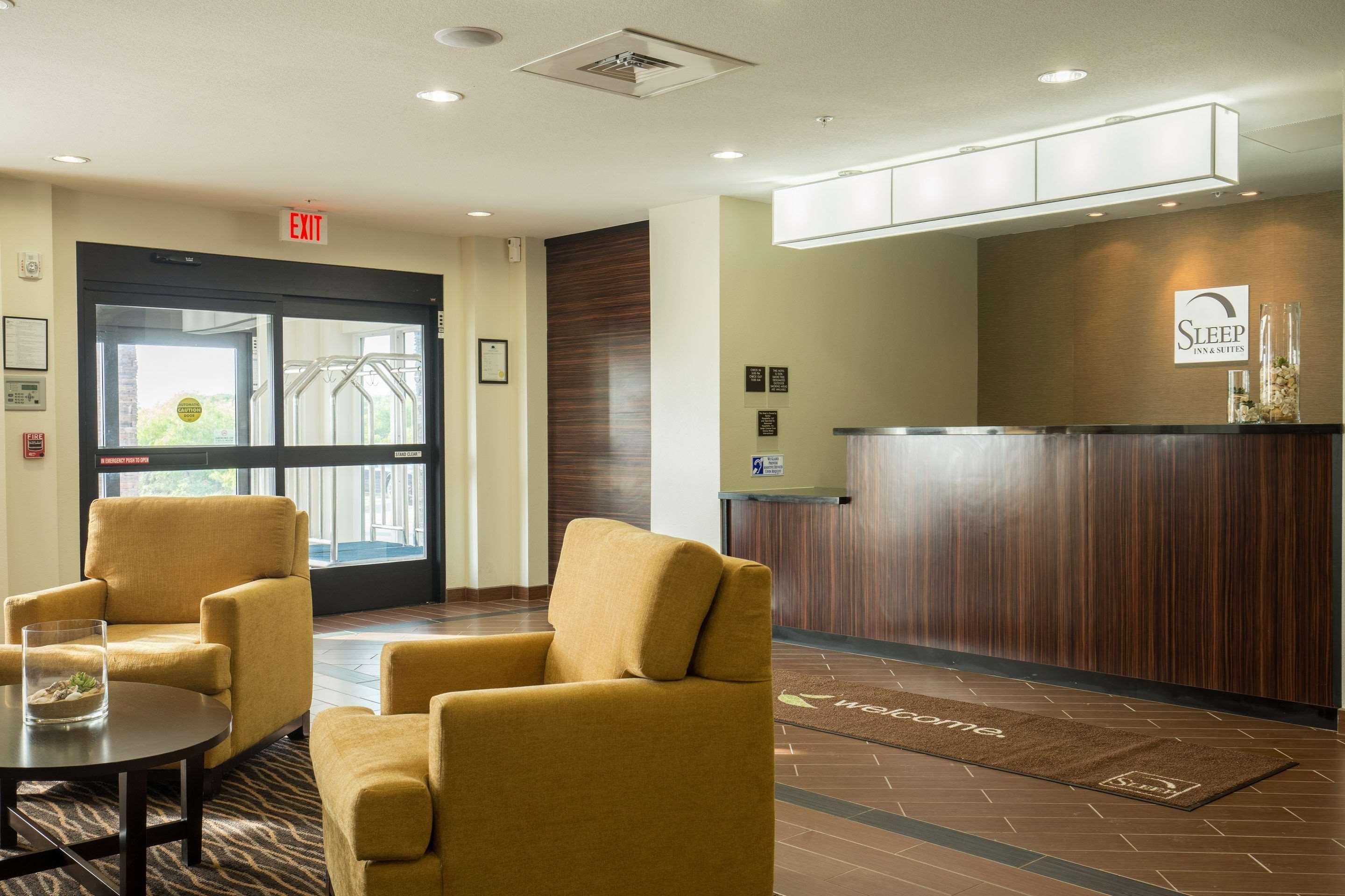 Sleep Inn & Suites Ингълсайд Екстериор снимка