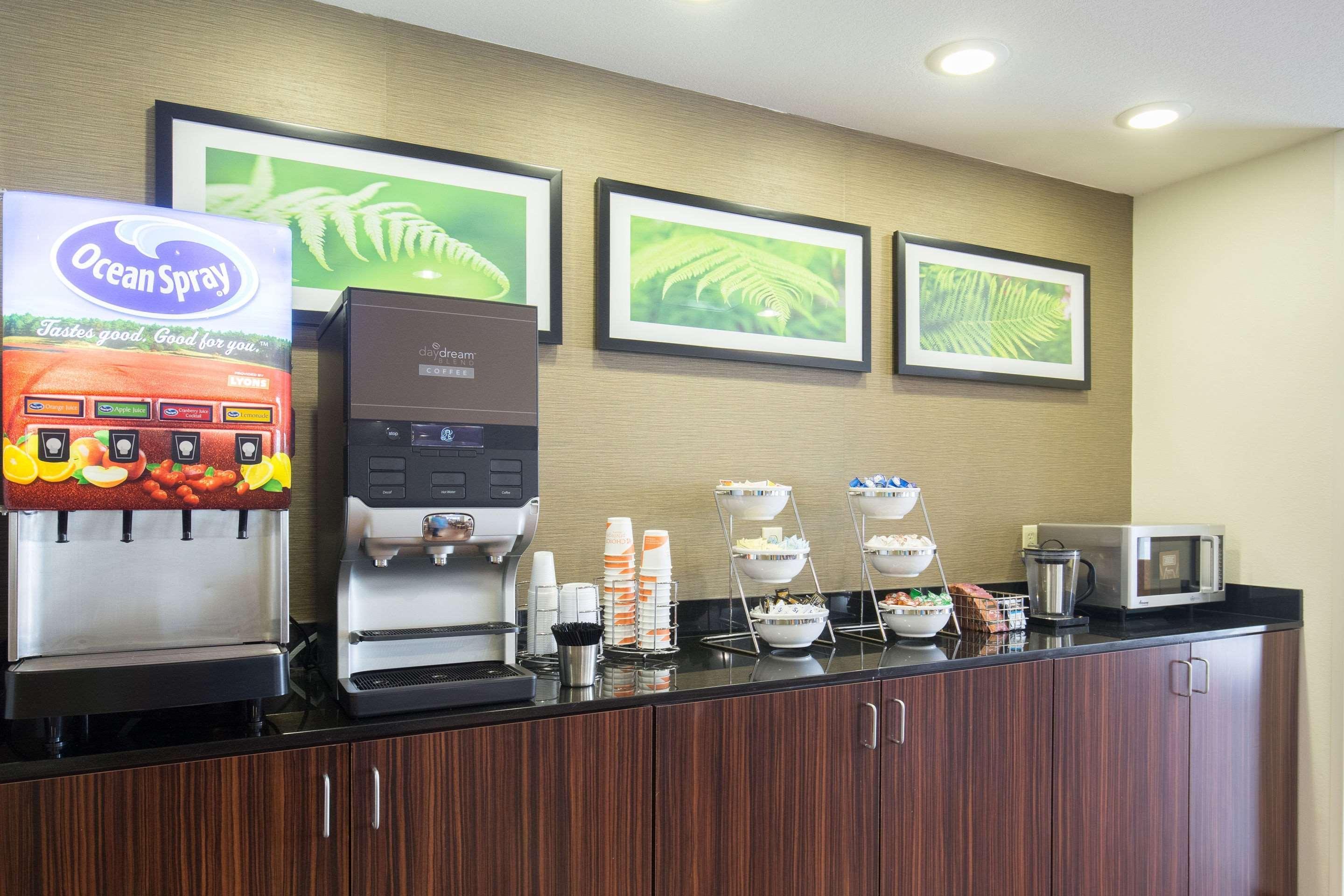 Sleep Inn & Suites Ингълсайд Екстериор снимка