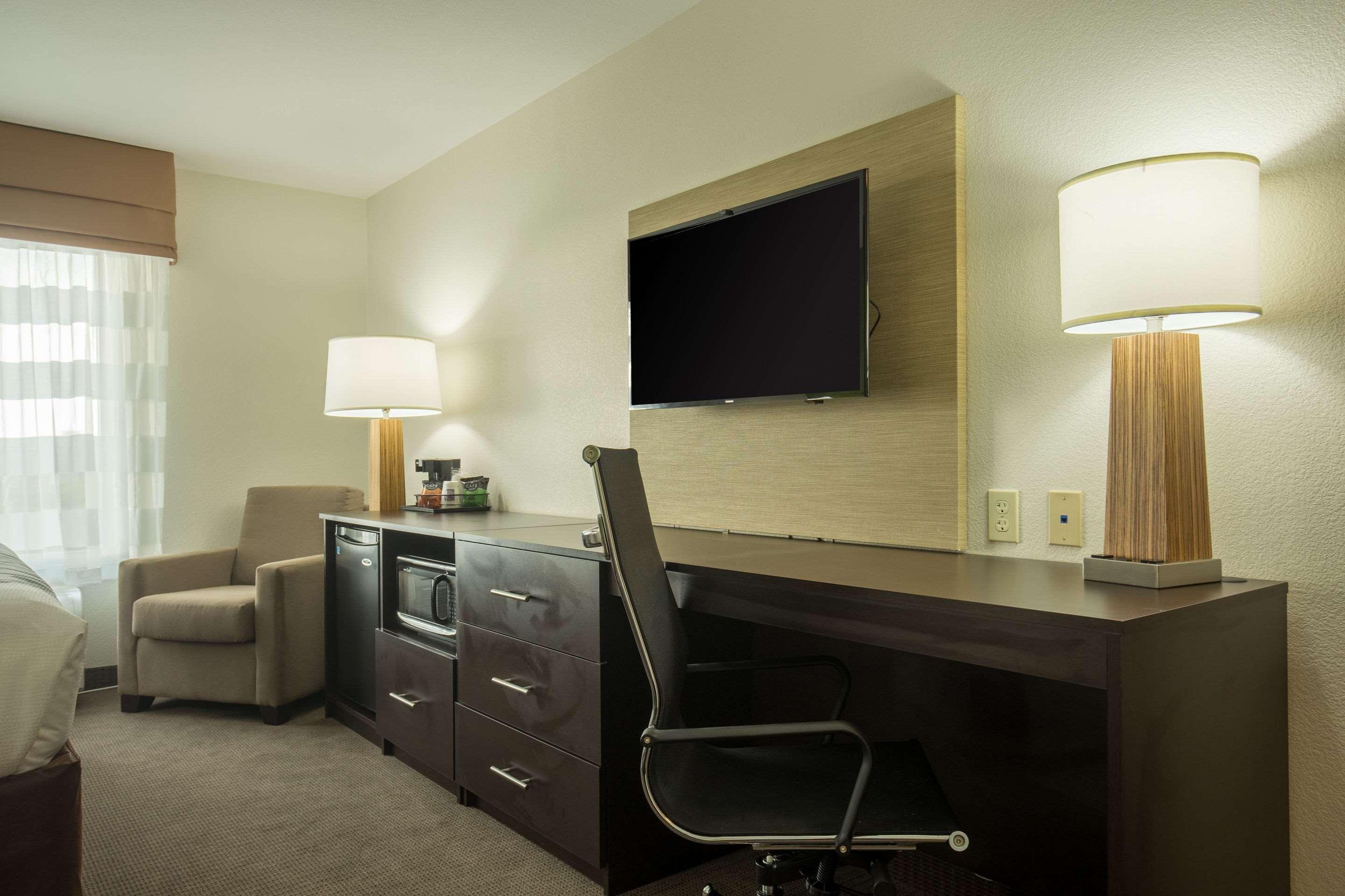 Sleep Inn & Suites Ингълсайд Екстериор снимка